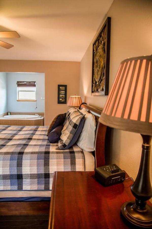 Twin Owls Lodge, Great For Families Master Bedroom, Loft, Full Kitchen, Dogs Ok Эстес Парк Экстерьер фото
